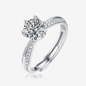 Moissanite ring with tapered band