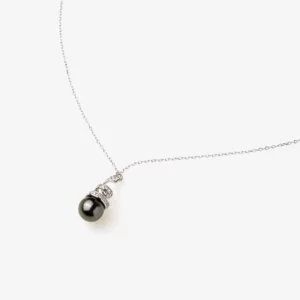 A Spiral with Pearl Necklace